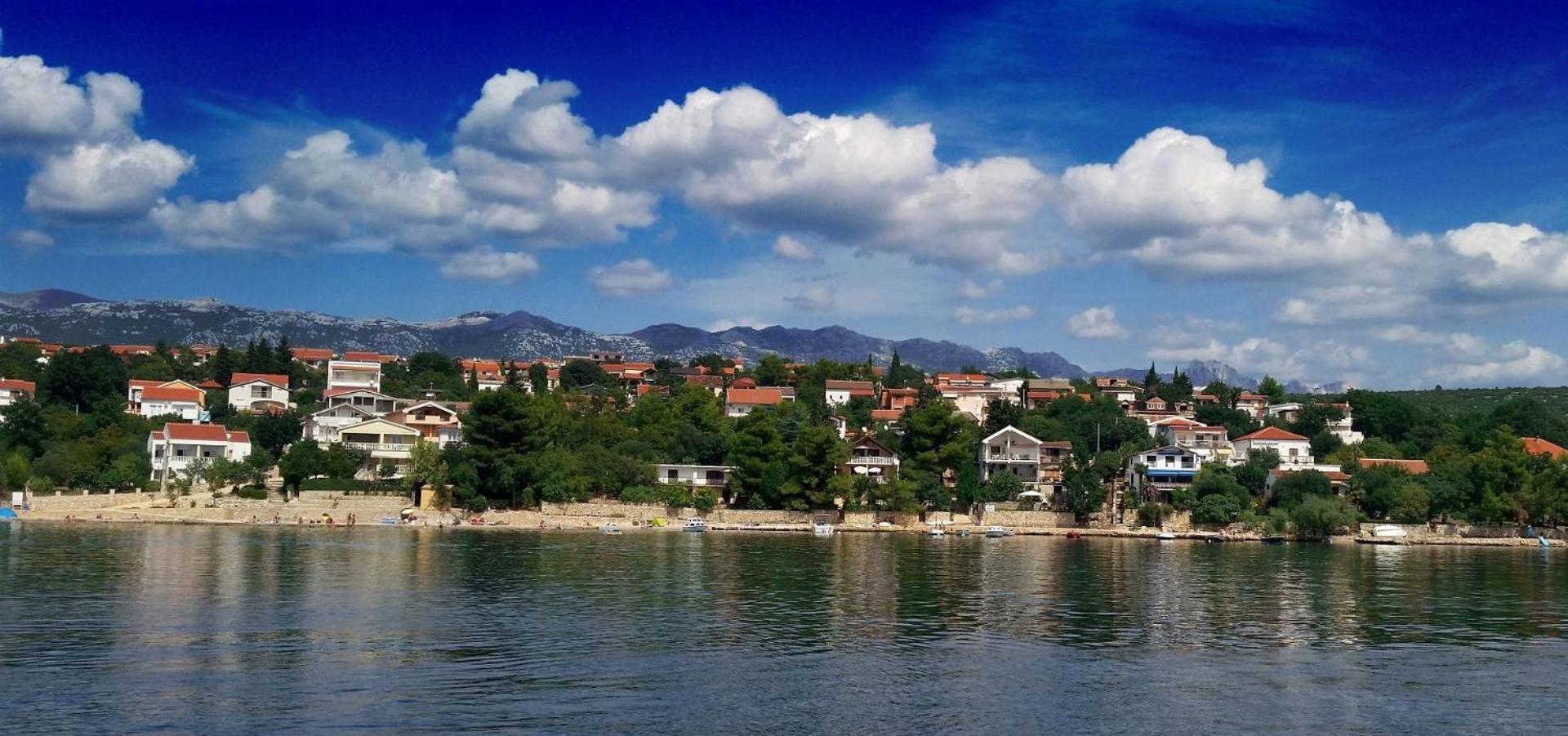 Apartments Dubravko Maslenica Exterior foto